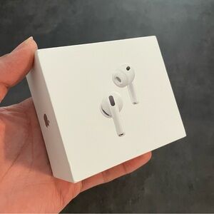 Apple AirPods Pro 3 wireless headphones NWT